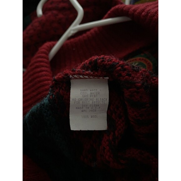 Vintage ALPS Womens Wool Sweater Size Small Reindeer Full Zip 36" Chest - Picture 9 of 9